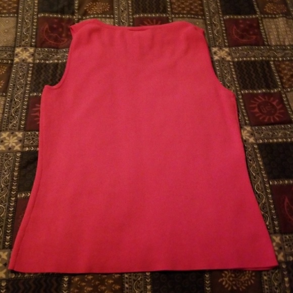 Top - Picture 3 of 3